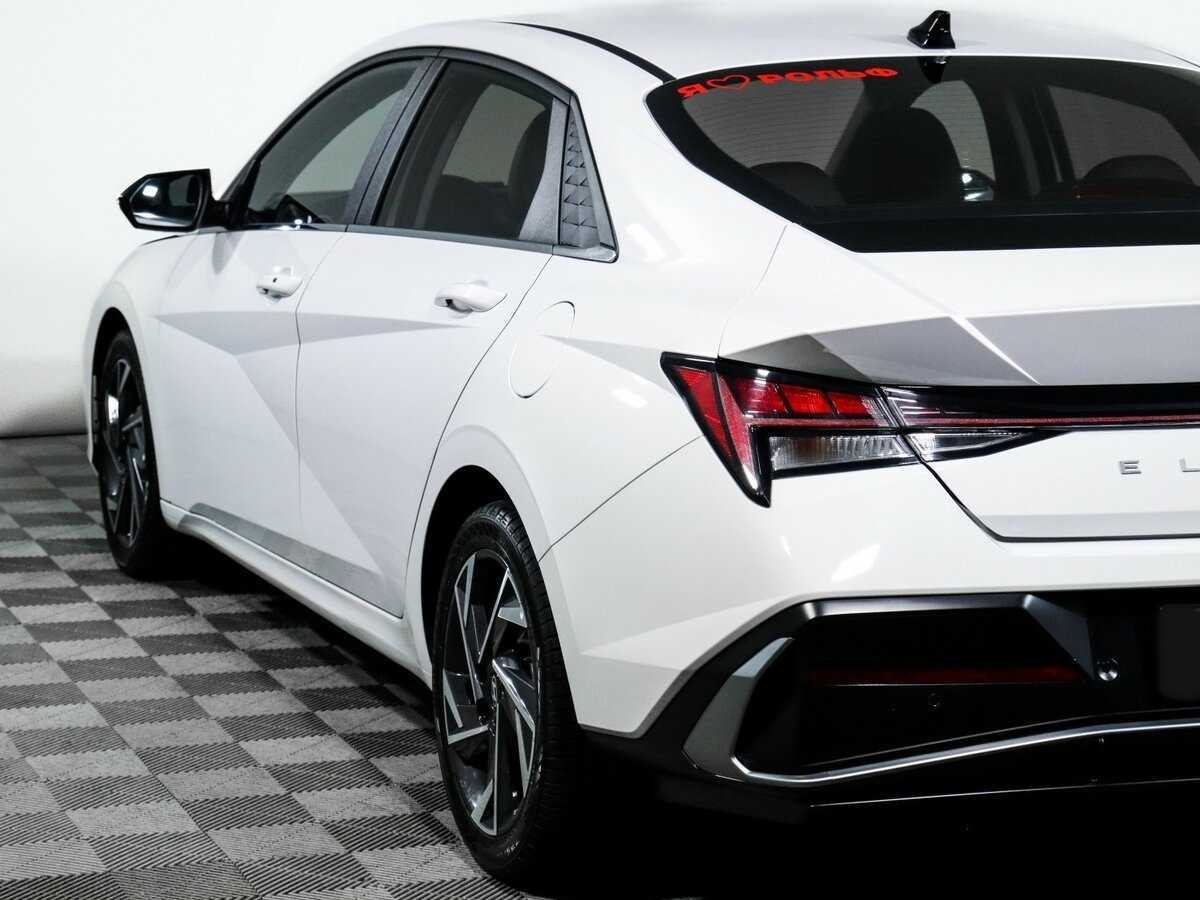 Hyundai Elantra, 2023 Фото №20