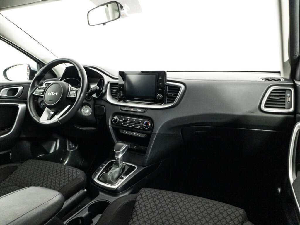 Kia Ceed, 2022 Фото №9