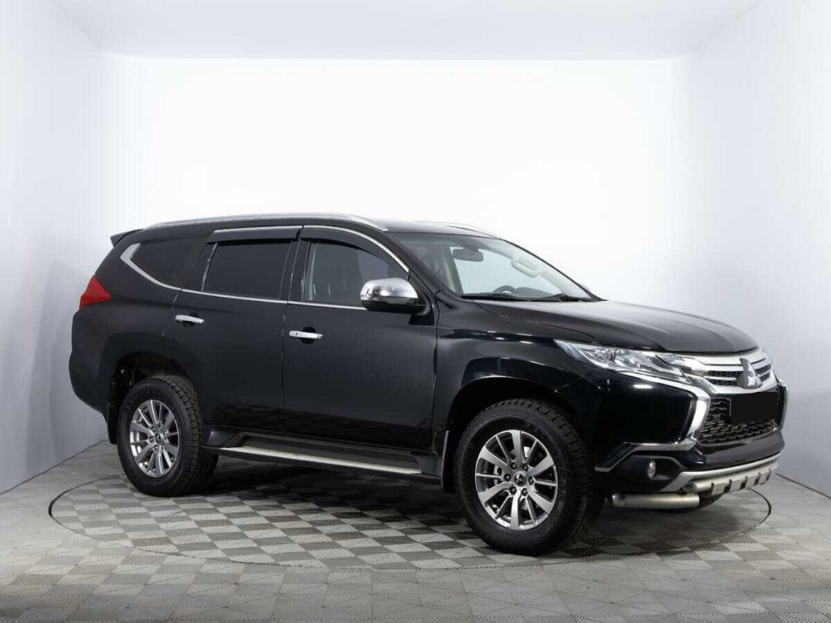 Mitsubishi Pajero Sport, 2017 Фото №3