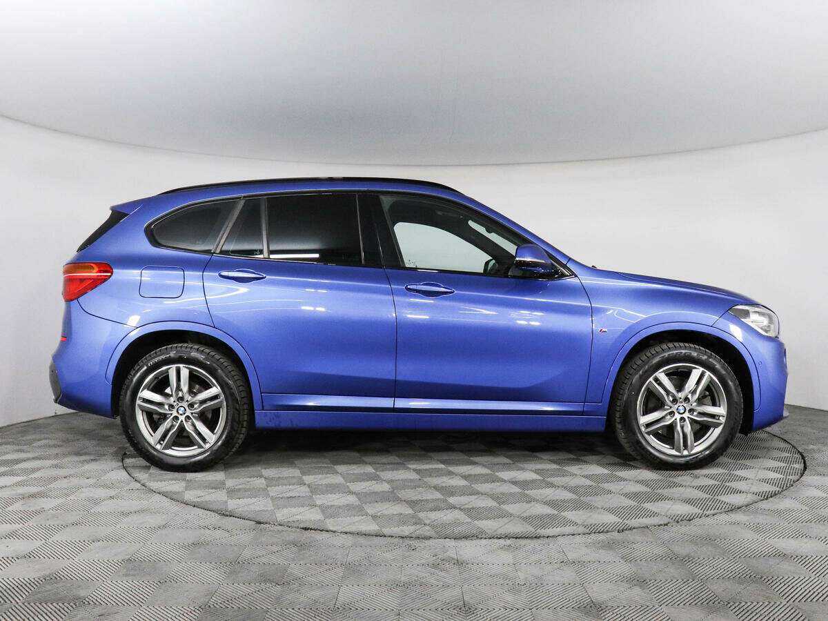 BMW X1 20i xDrive, 2018 Фото №6