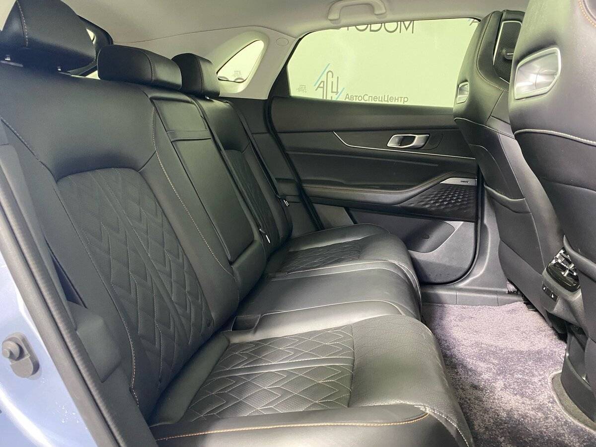 Changan UNI-K, 2023 Фото №11