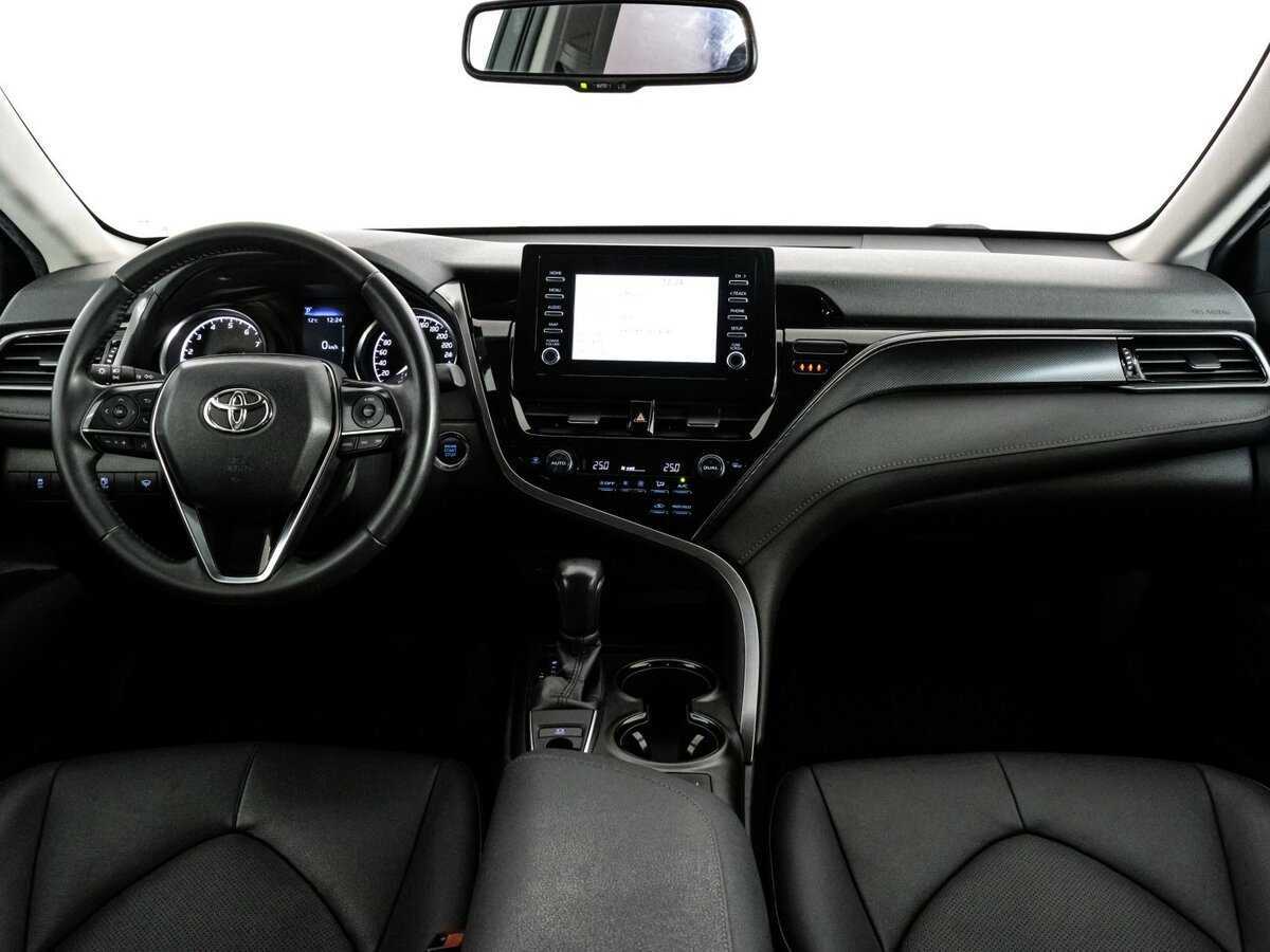 Toyota Camry, 2021 Фото №8