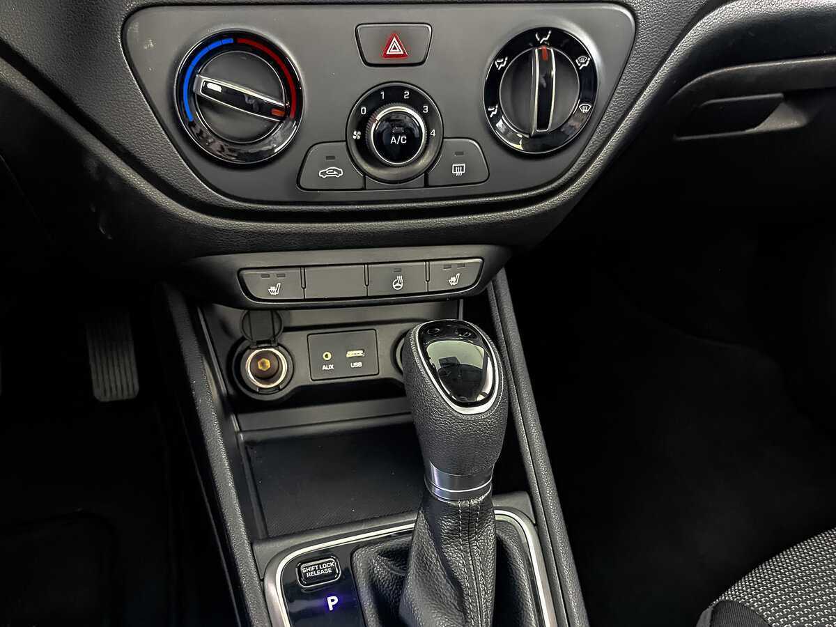 Hyundai Solaris, 2017 Фото №26