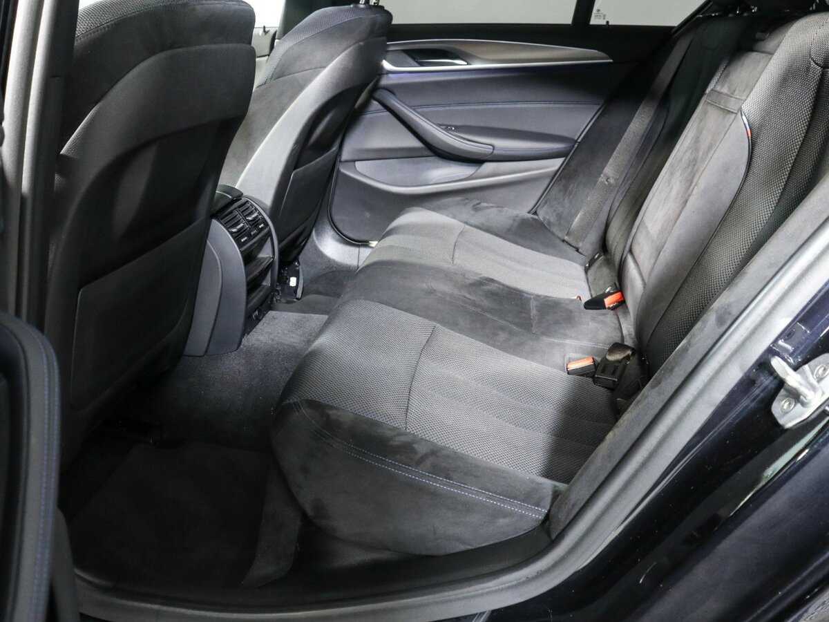 BMW 5 серии 520d xDrive, 2018 Фото №6