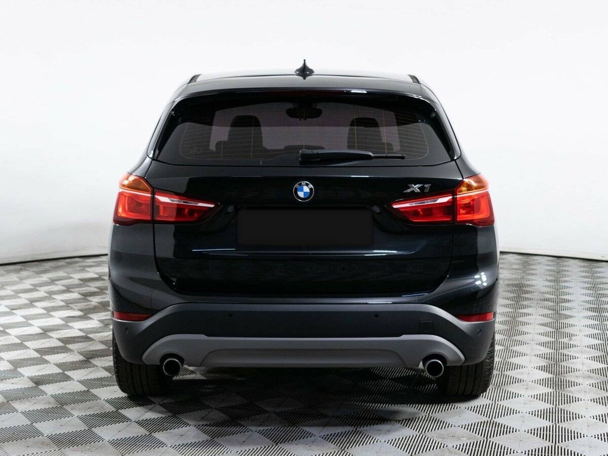 BMW X1 20i xDrive, 2017 Фото №5