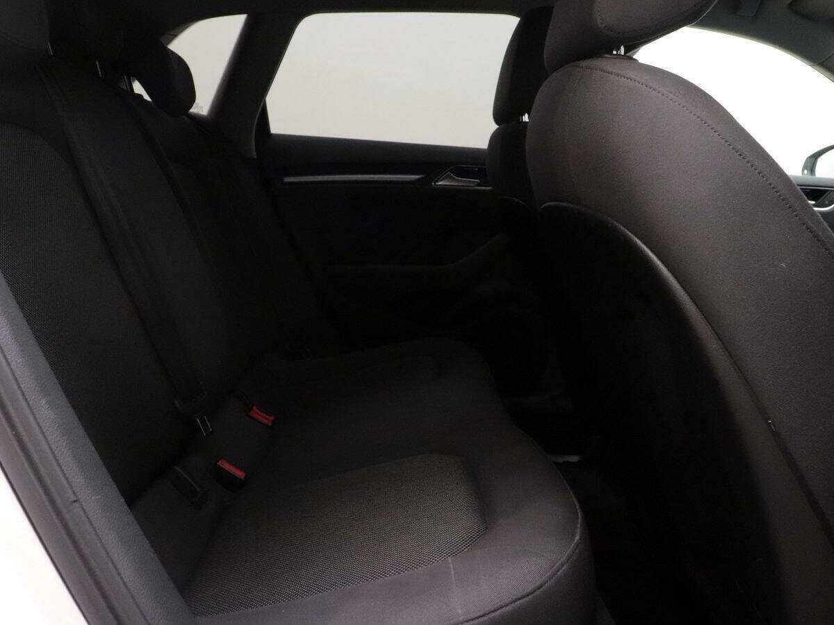 Audi A3 Sportback, 2016 Фото №8