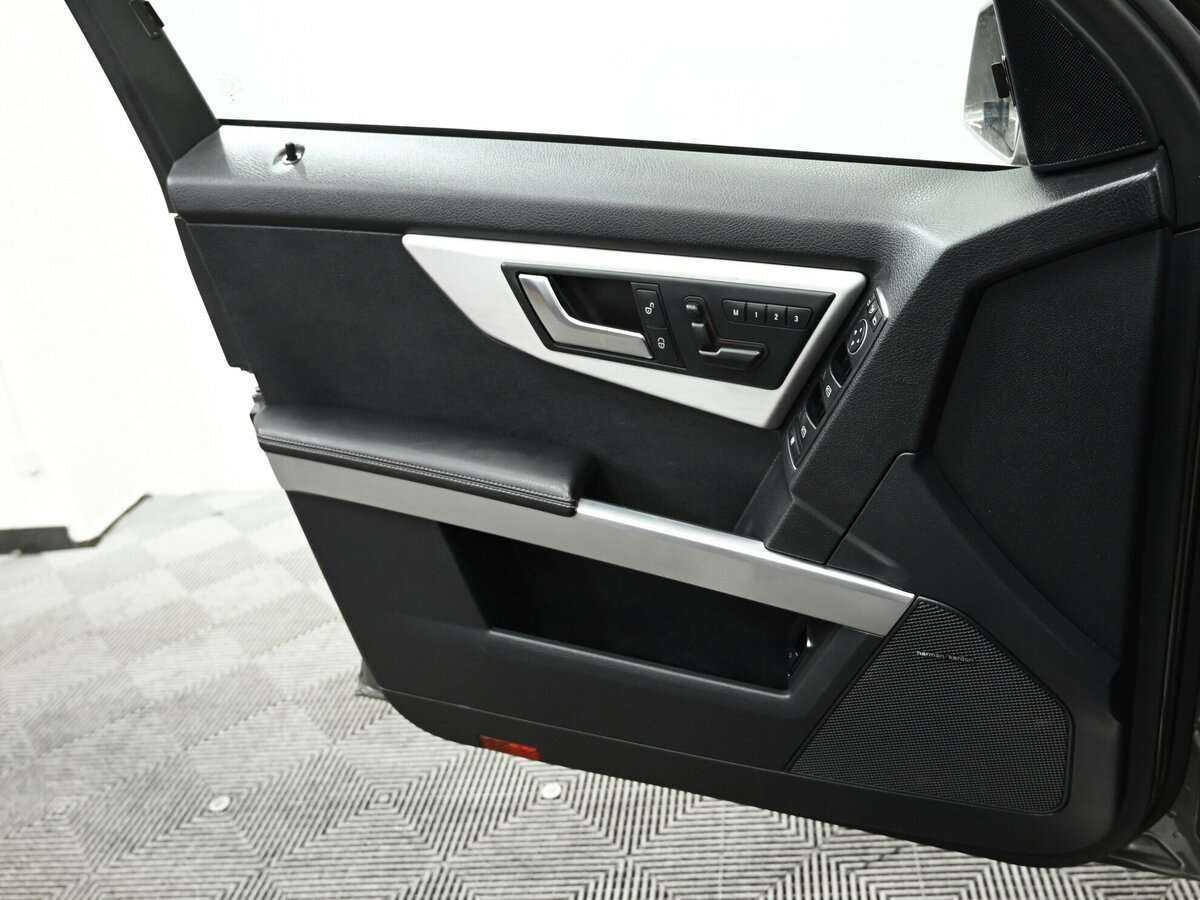 Mercedes-Benz GLK-Класс 300, 2015 Фото №17