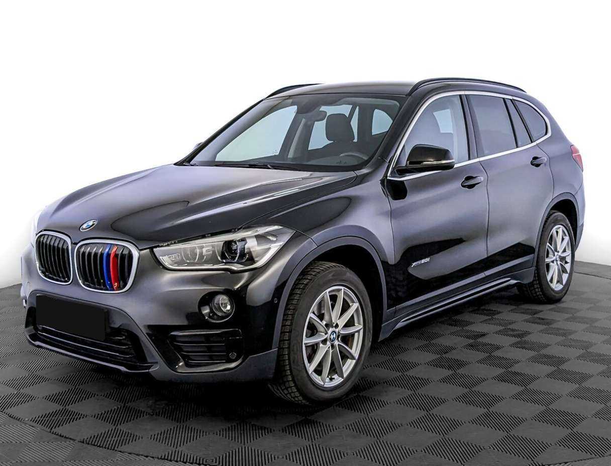 BMW X1 20i xDrive, 2017 Фото №1