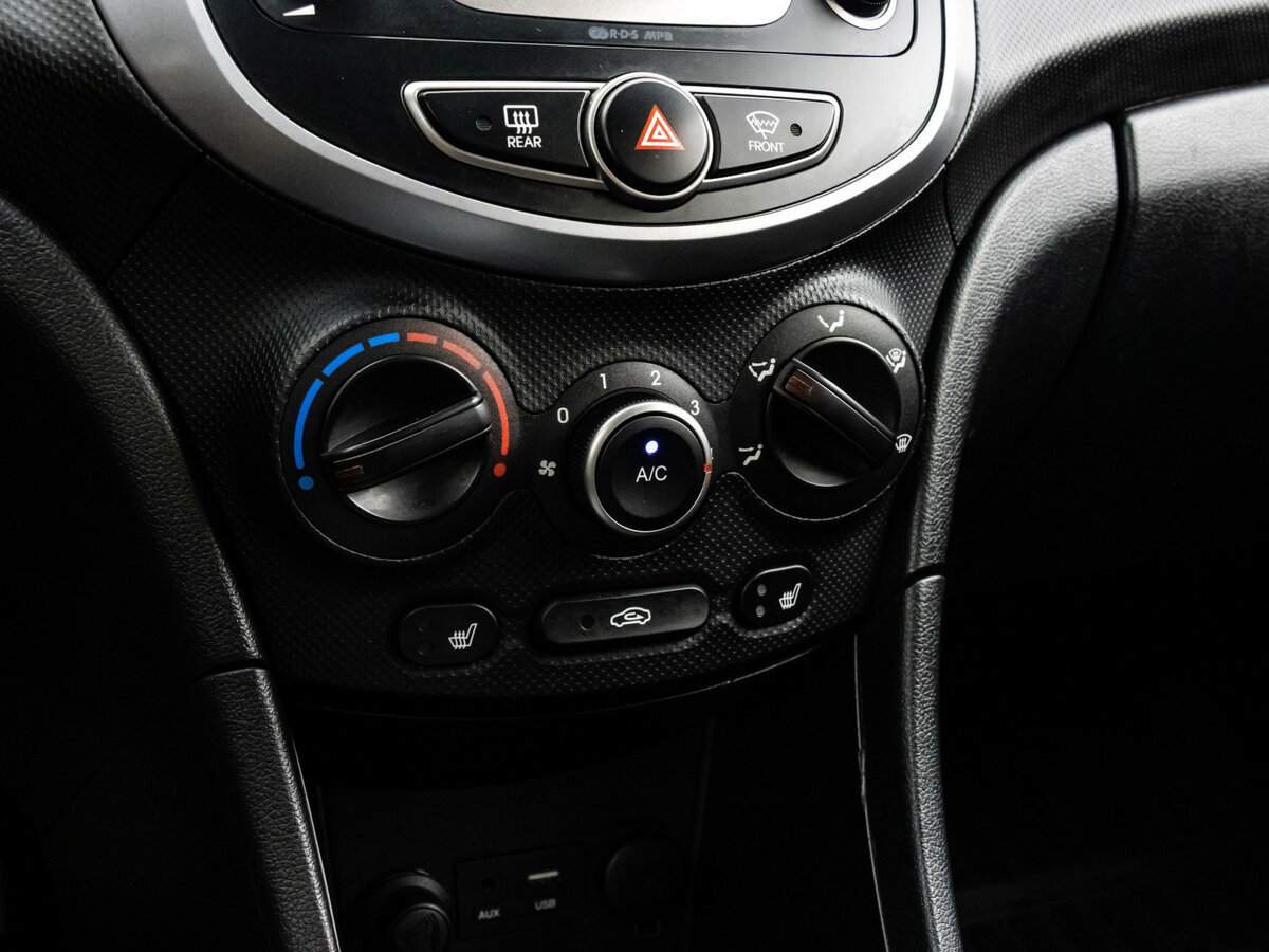 Hyundai Solaris, 2016 Фото №11