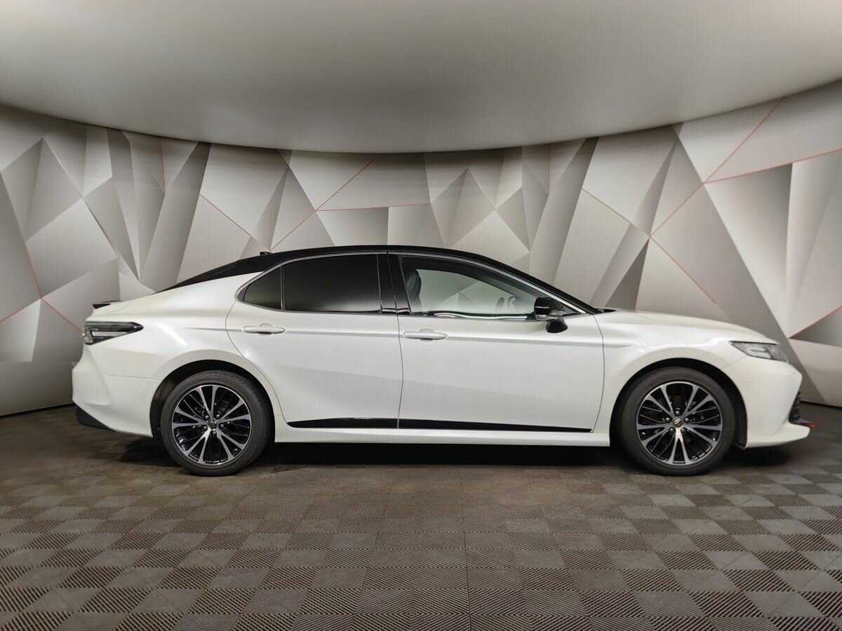 Toyota Camry, 2020 Фото №6