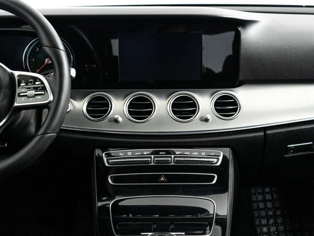 Mercedes-Benz E-Класс 200 d, 2019 Фото №14