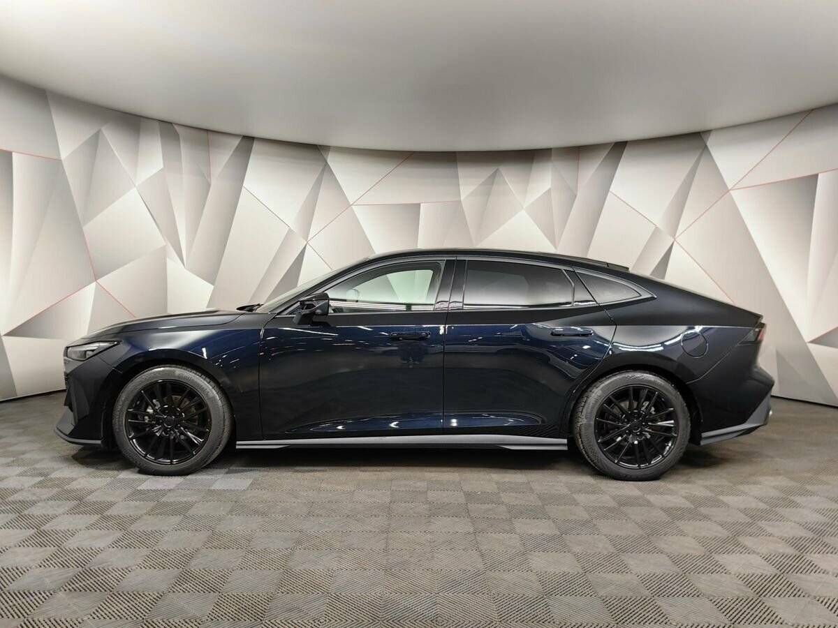 Changan UNI-V, 2022 Фото №5