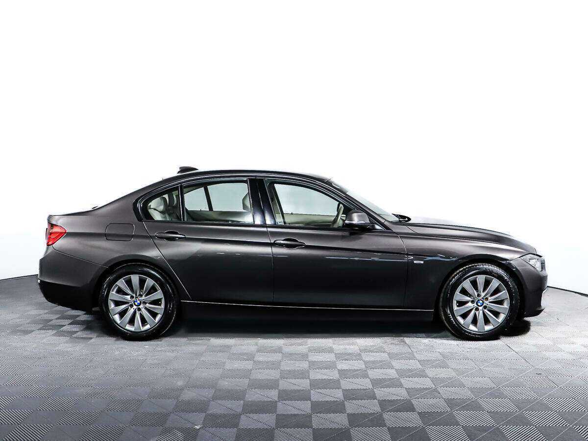BMW 3 серии 320i, 2012 Фото №4