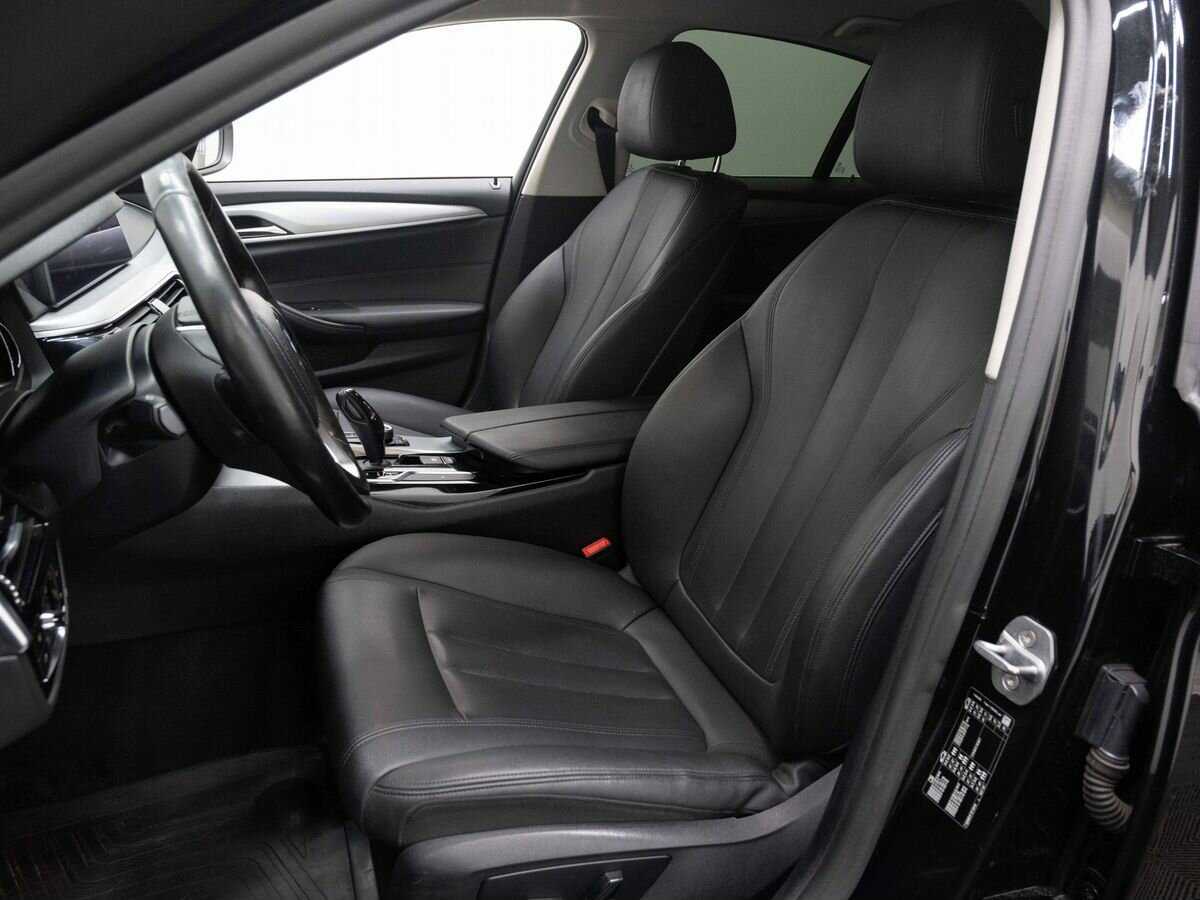 BMW 5 серии 520i, 2019 Фото №10