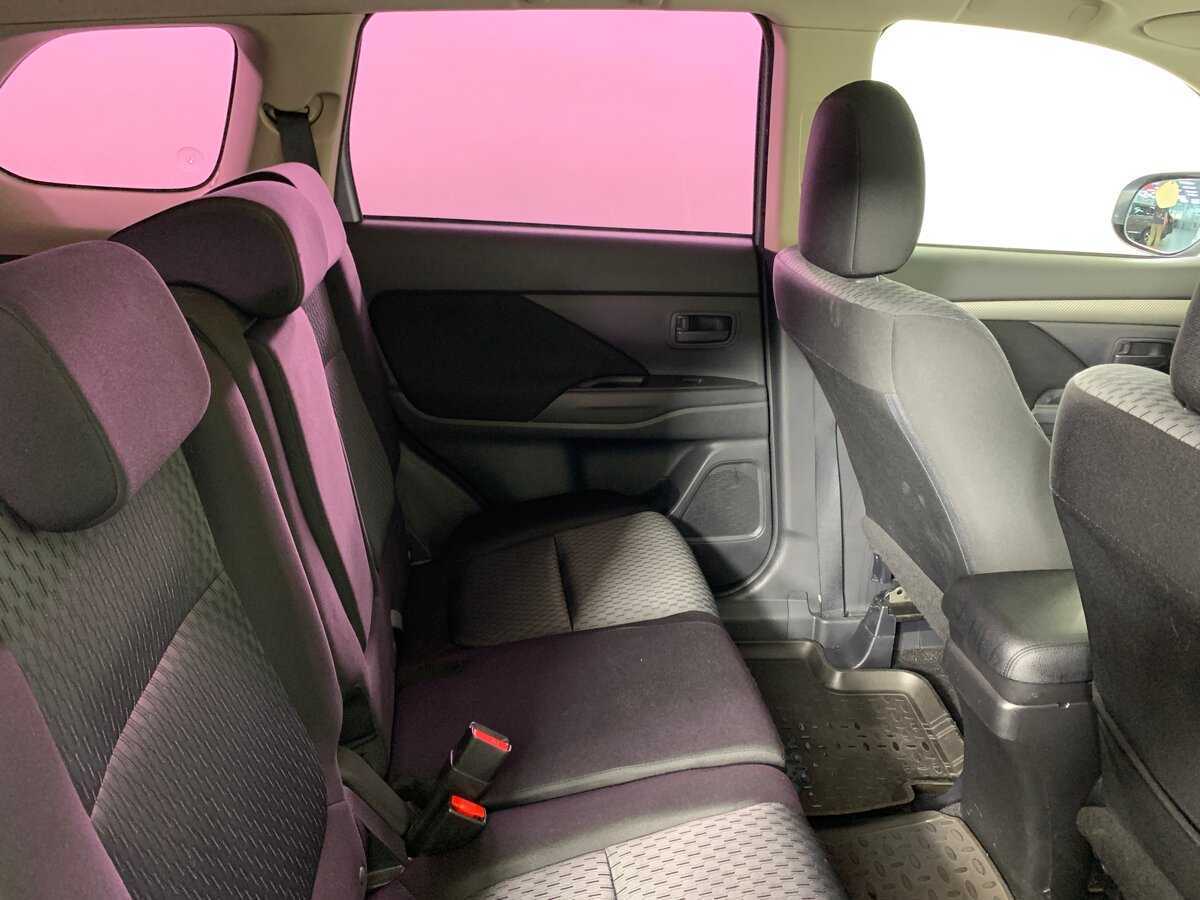 Mitsubishi Outlander, 2013 Фото №18