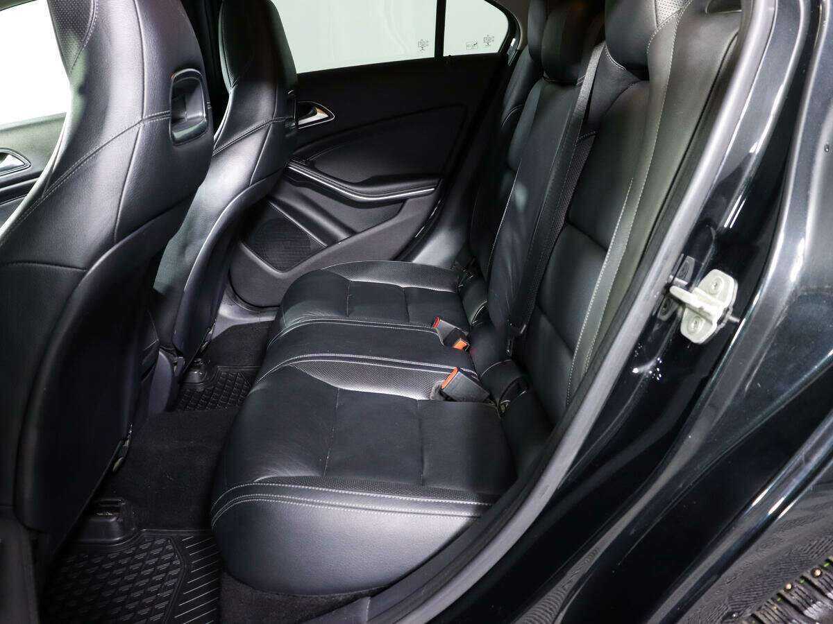 Mercedes-Benz A-Класс 200, 2013 Фото №9