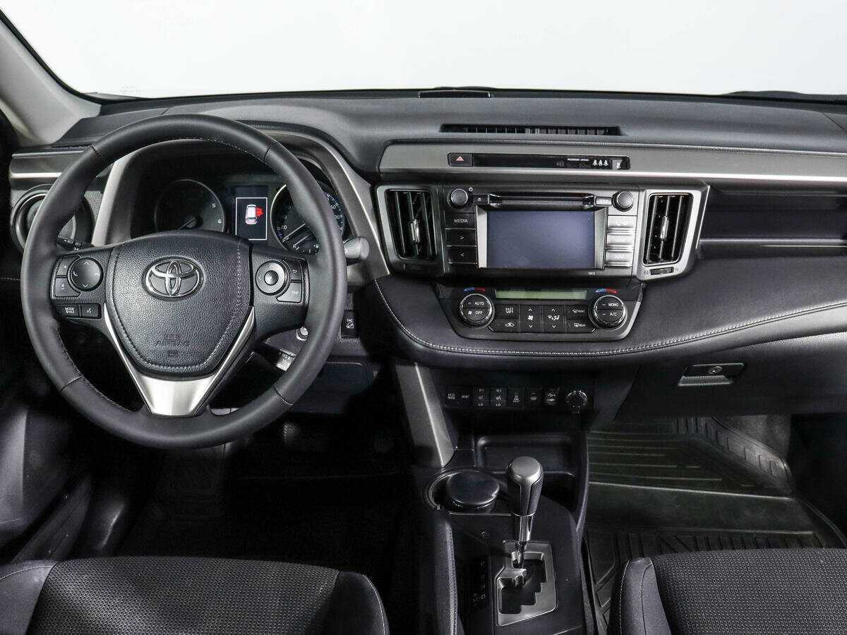 Toyota RAV4, 2015 Фото №12