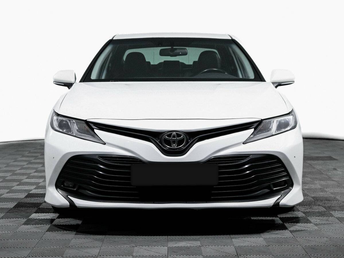 Toyota Camry, 2018 Фото №2