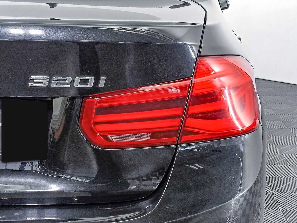 BMW 3 серии 320i xDrive, 2018 Фото №7