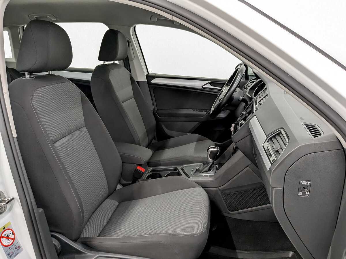 Volkswagen Tiguan, 2021 Фото №19