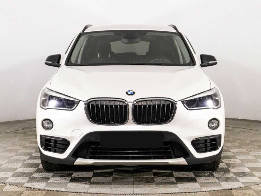 BMW X1 20i xDrive, 2017 Фото №2
