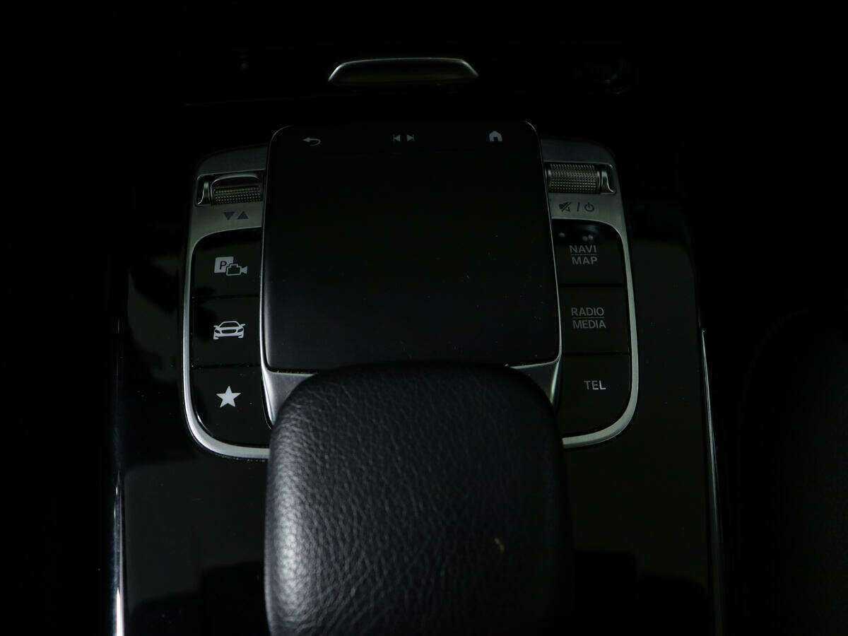 Mercedes-Benz A-Класс 200, 2019 Фото №21