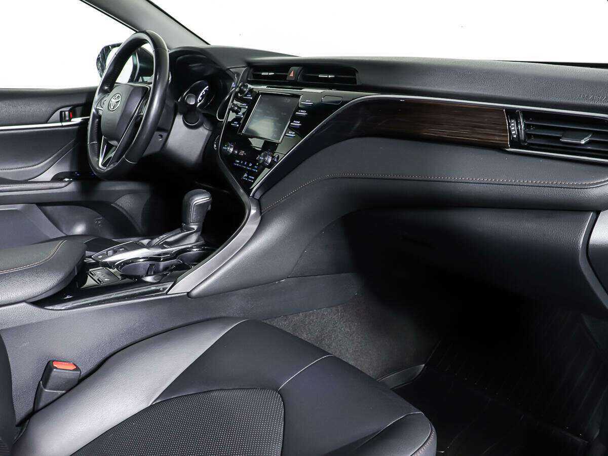 Toyota Camry, 2020 Фото №4