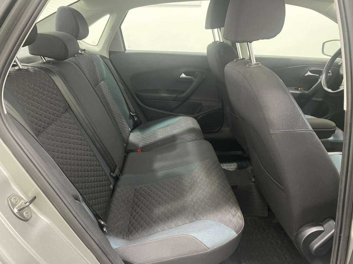 Volkswagen Polo, 2020 Фото №11