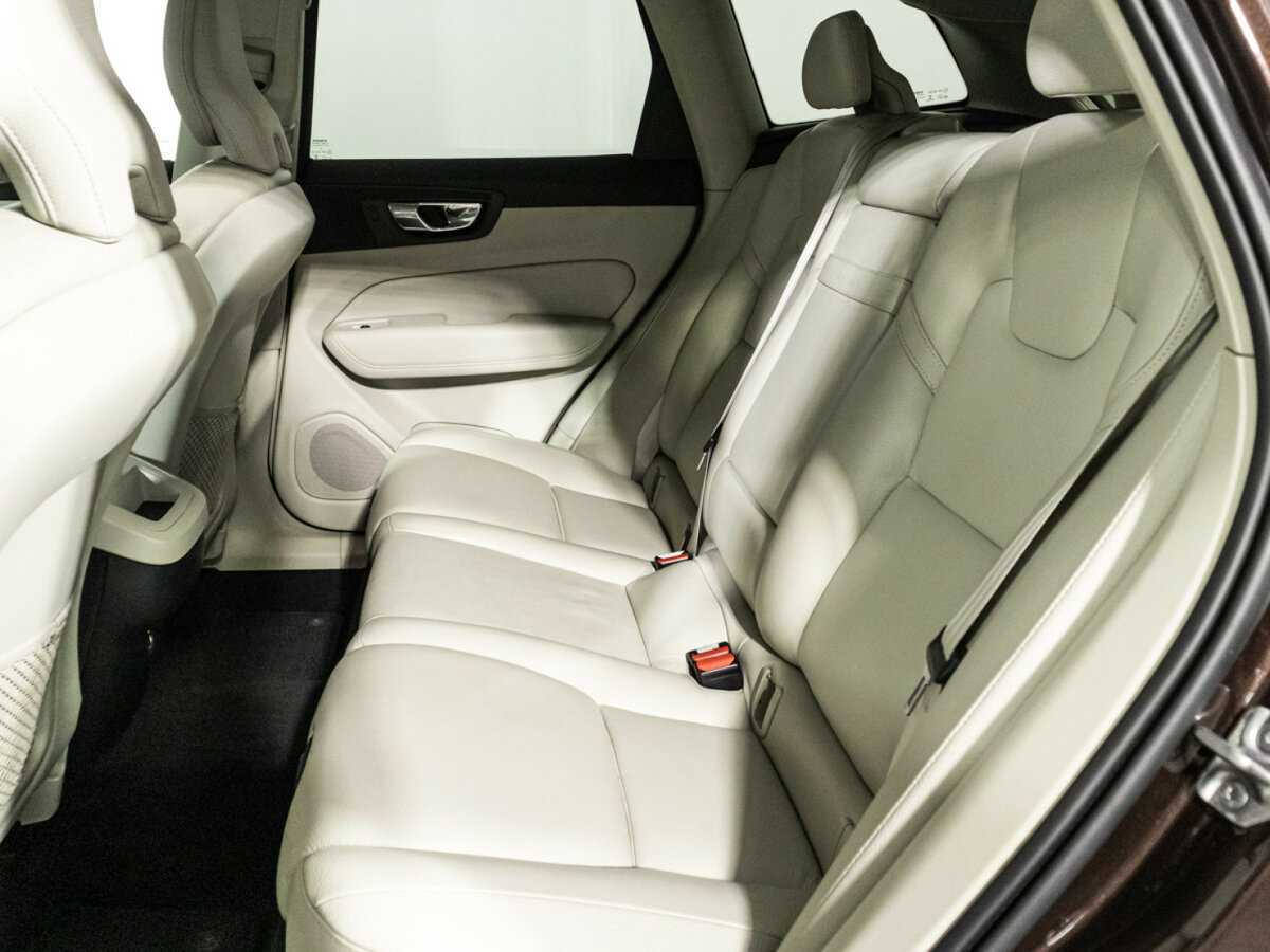 Volvo XC60, 2018 Фото №10