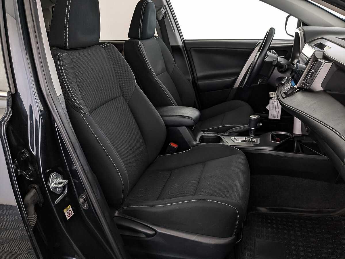 Toyota RAV4, 2017 Фото №22