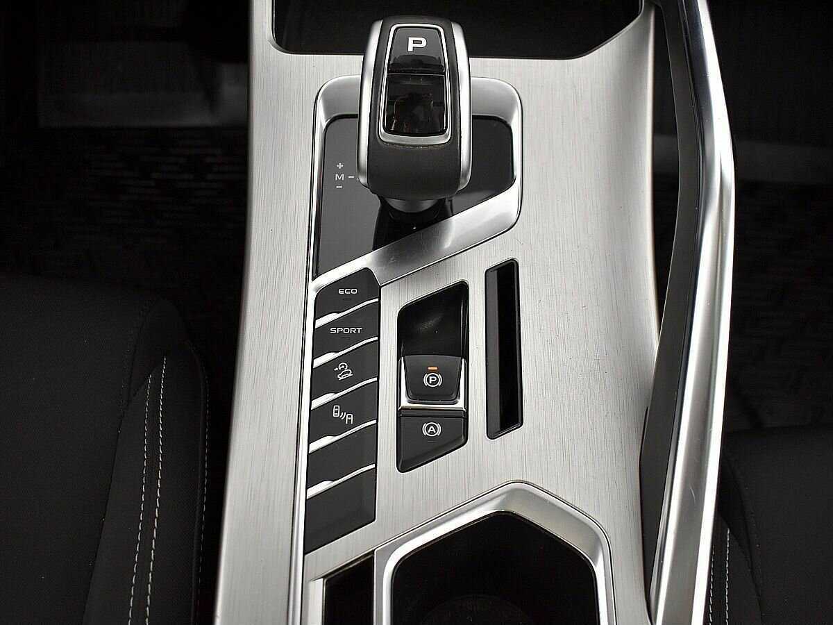 Geely Coolray, 2020 Фото №15