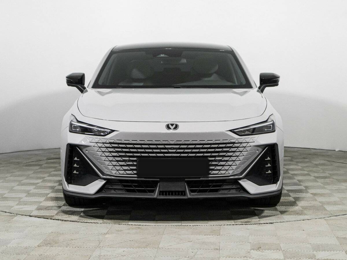 Changan UNI-V, 2023 Фото №2