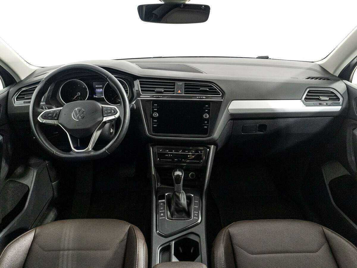 Volkswagen Tiguan, 2021 Фото №13