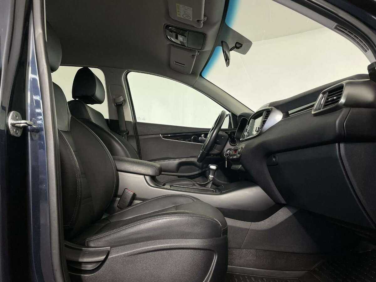 Kia Sorento, 2019 Фото №14