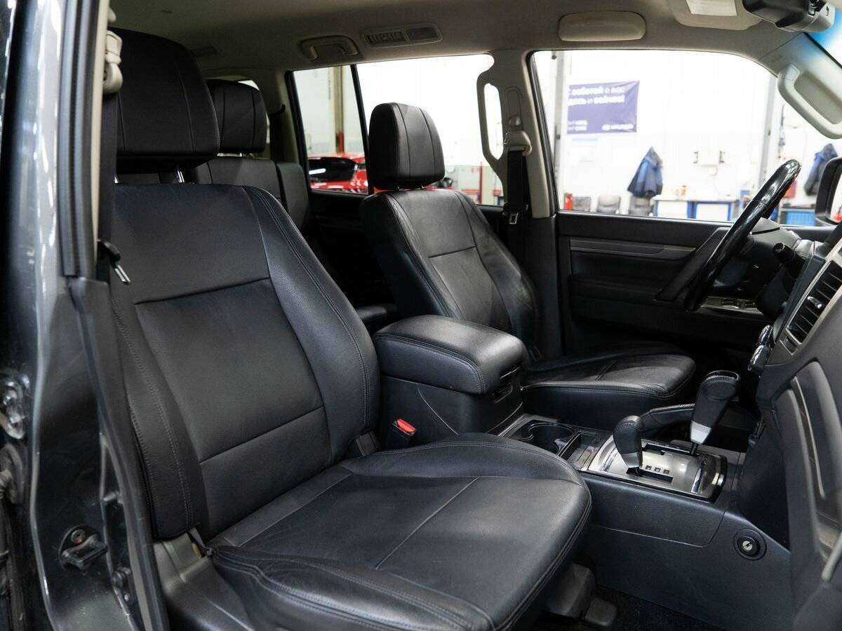 Mitsubishi Pajero, 2014 Фото №8