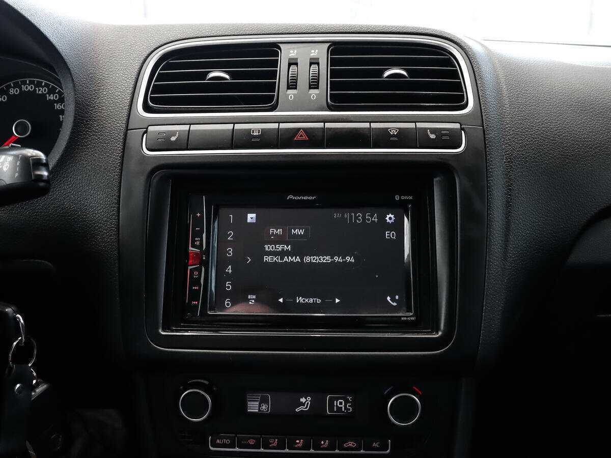 Volkswagen Polo, 2013 Фото №11