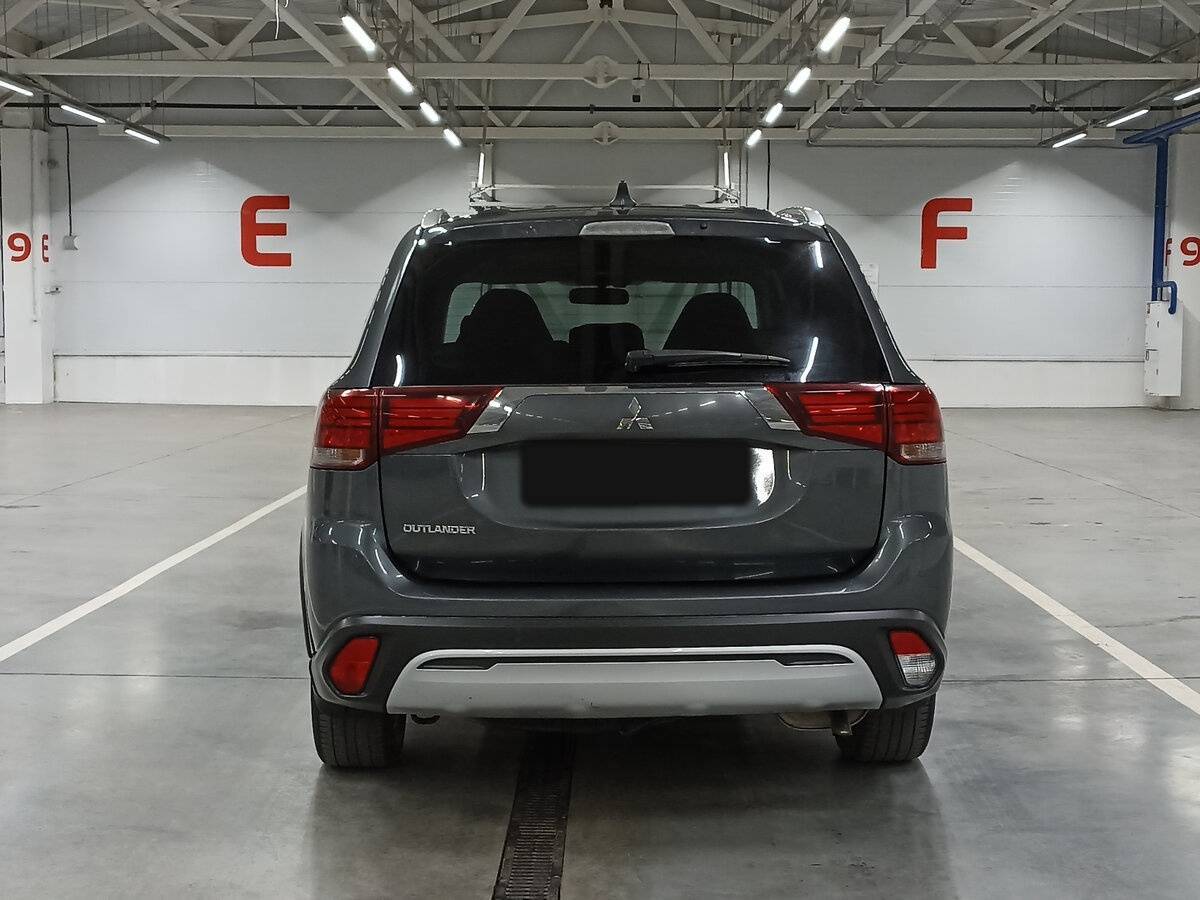 Mitsubishi Outlander, 2020 Фото №6