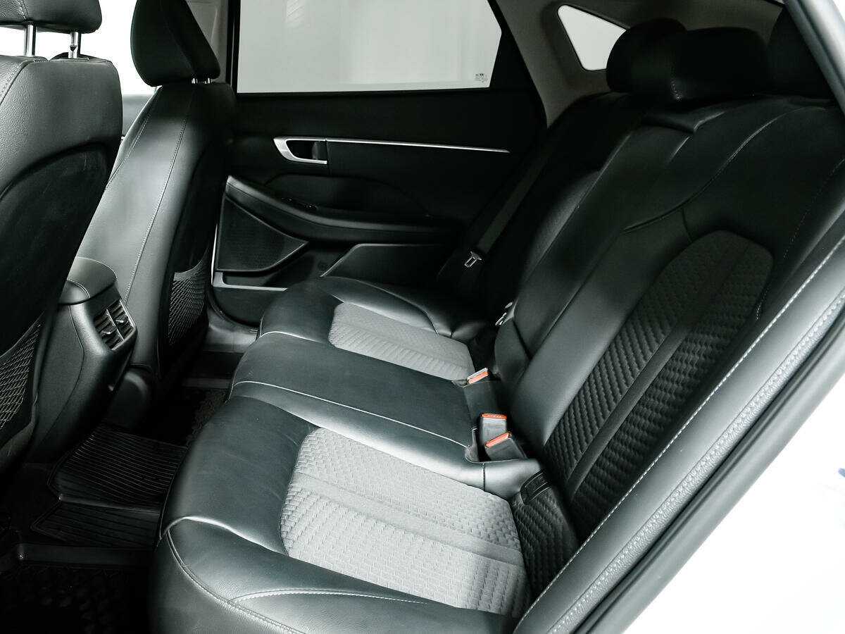 Hyundai Sonata, 2022 Фото №12