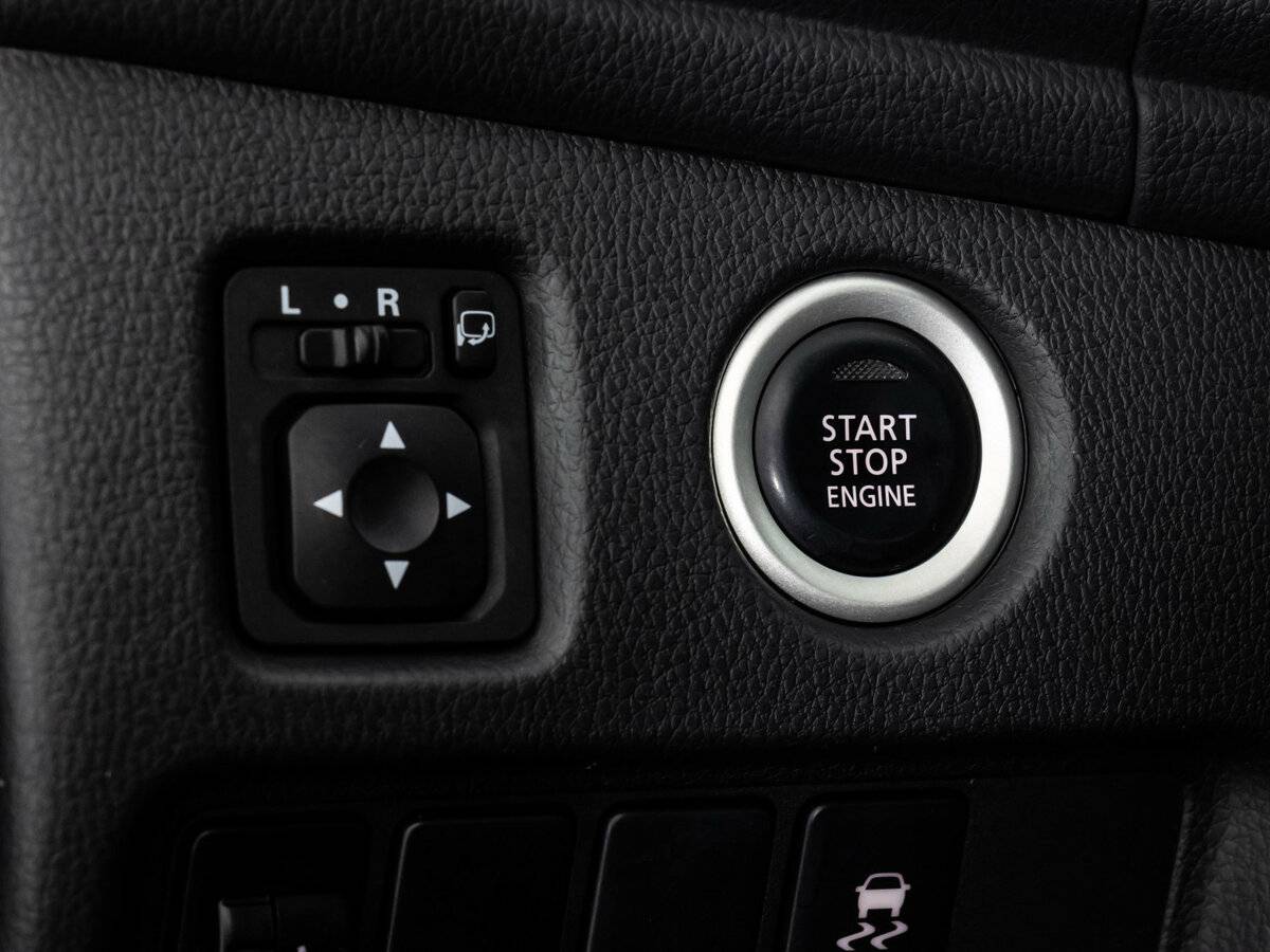 Mitsubishi Pajero Sport, 2017 Фото №18