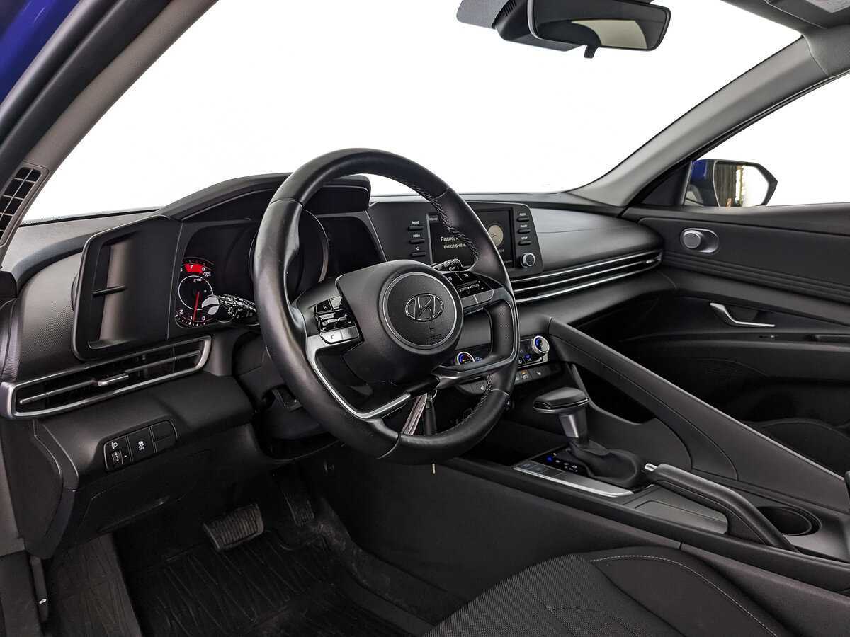 Hyundai Elantra, 2021 Фото №11