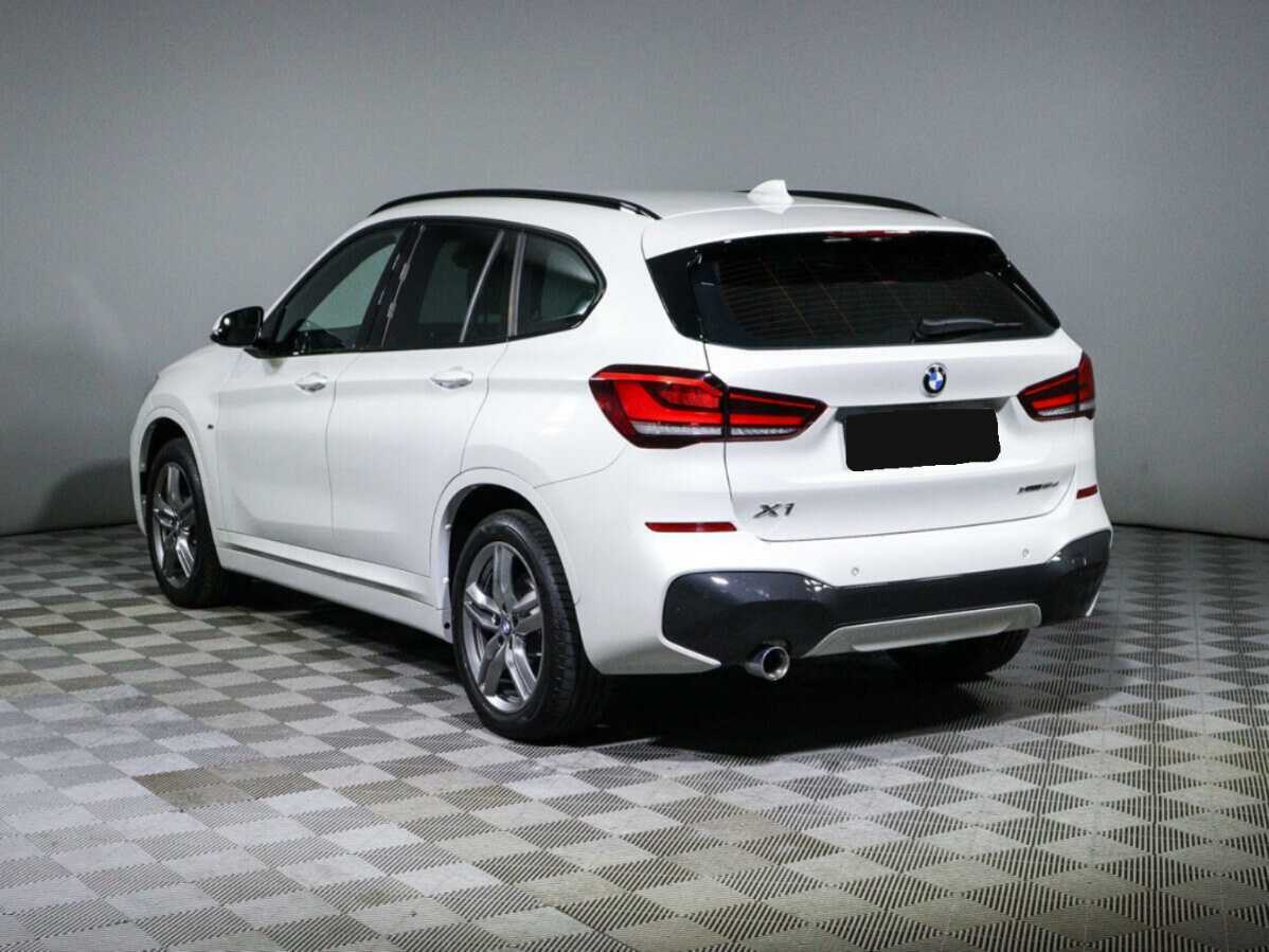 BMW X1 18d xDrive, 2020 Фото №6