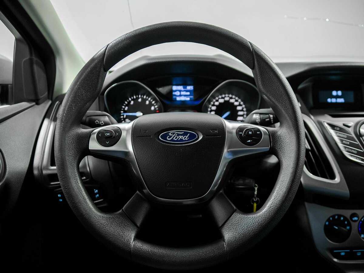 Ford Focus, 2012 Фото №8