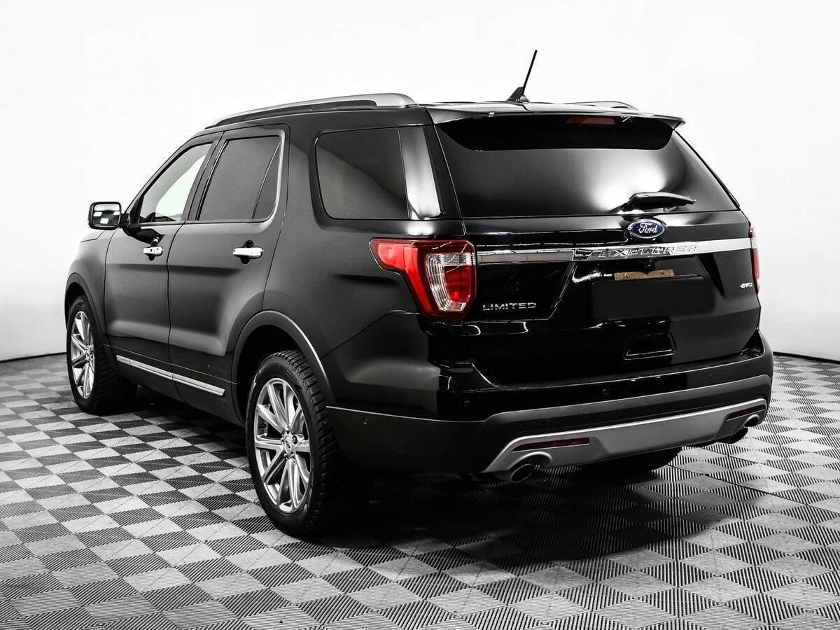 Ford Explorer, 2017 Фото №7