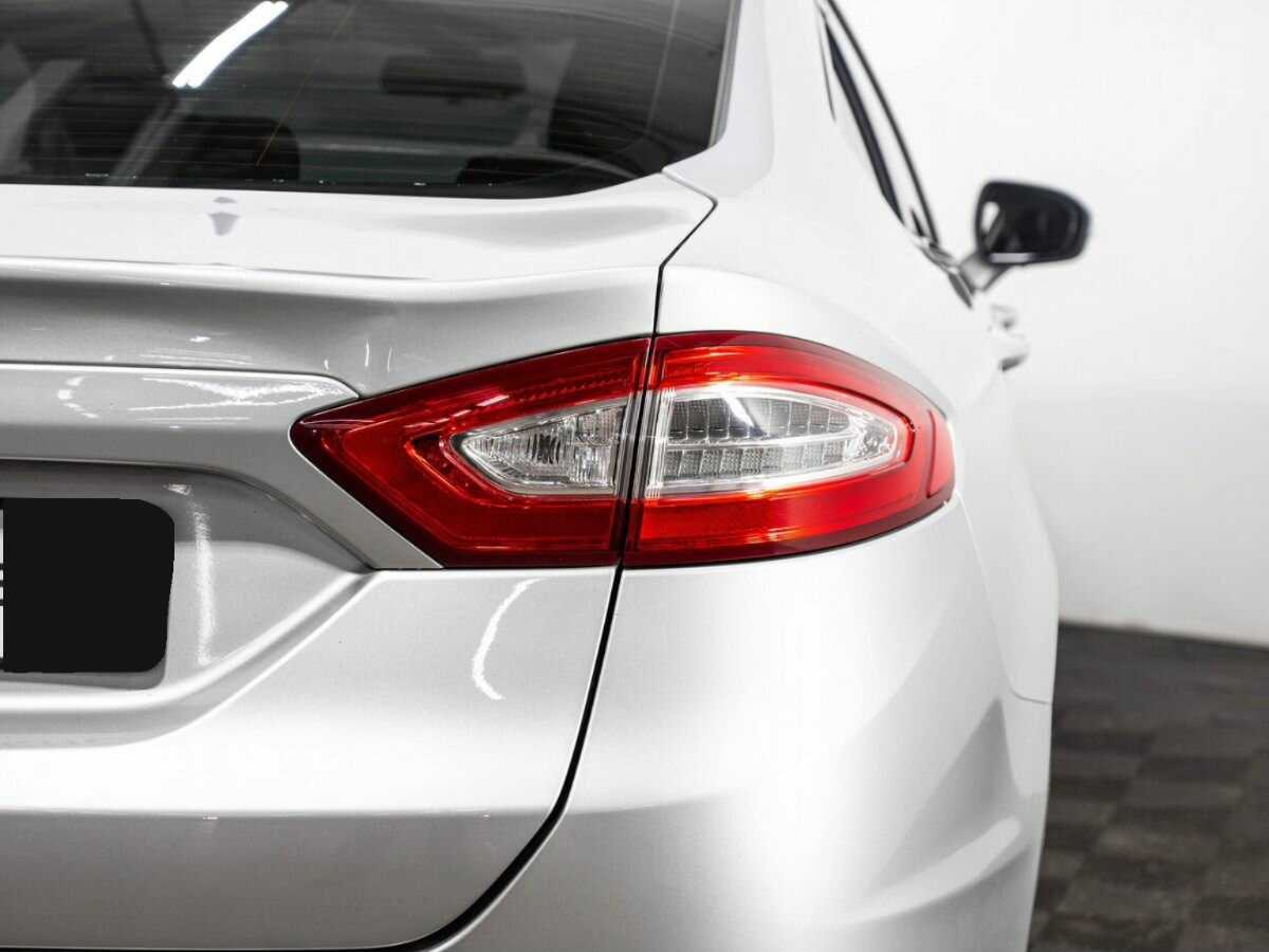 Ford Mondeo, 2018 Фото №8