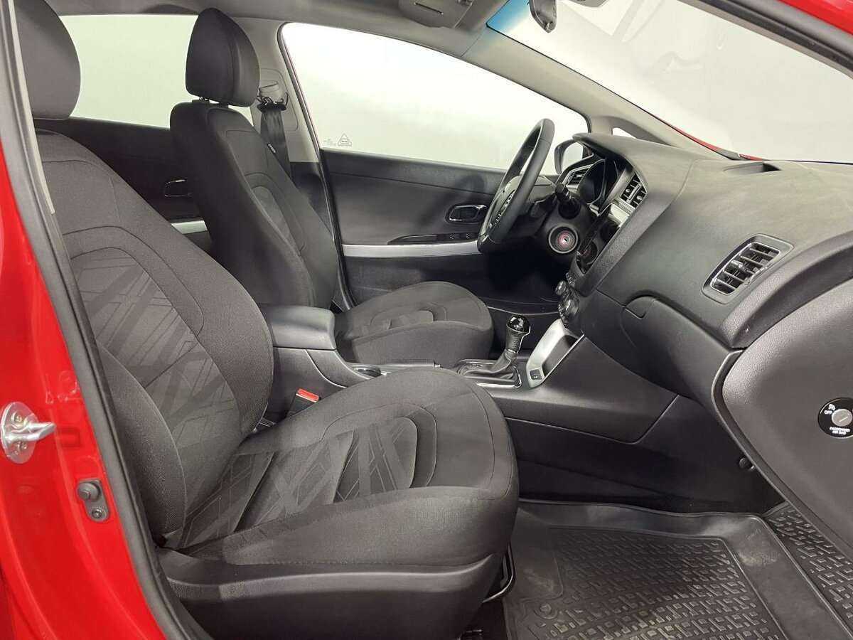 Kia Ceed, 2018 Фото №14