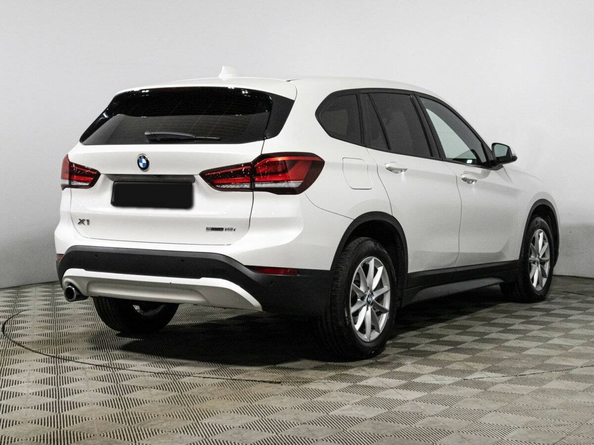 BMW X1 18i sDrive, 2019 Фото №5