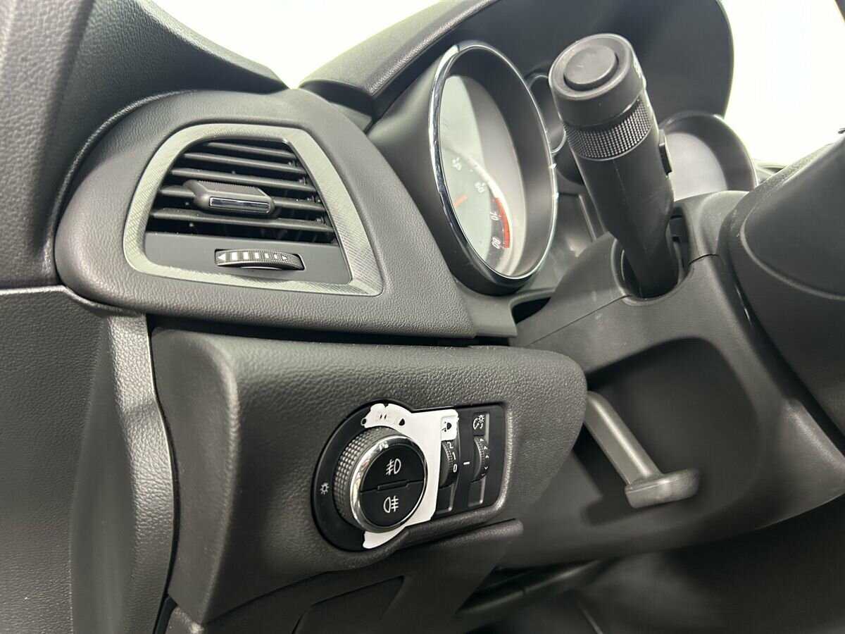 Opel Astra, 2012 Фото №9