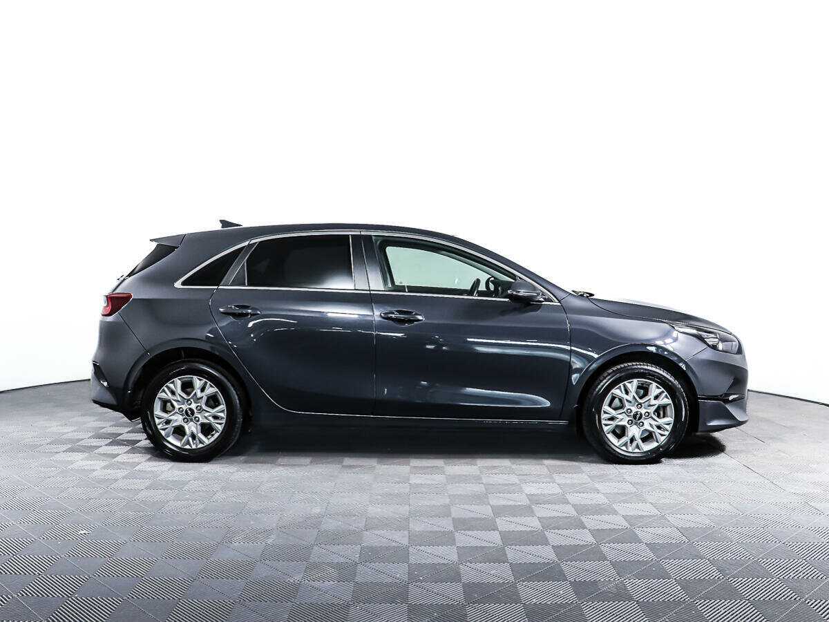 Kia Ceed, 2022 Фото №4