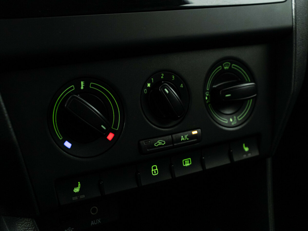 Skoda Rapid I, 2015 Фото №15