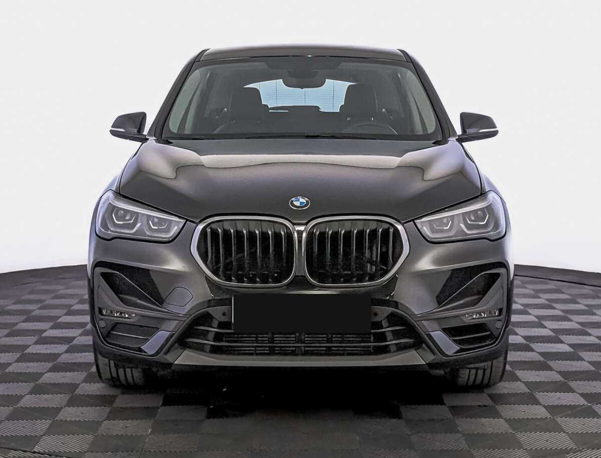 BMW X1 18i sDrive, 2021 Фото №2